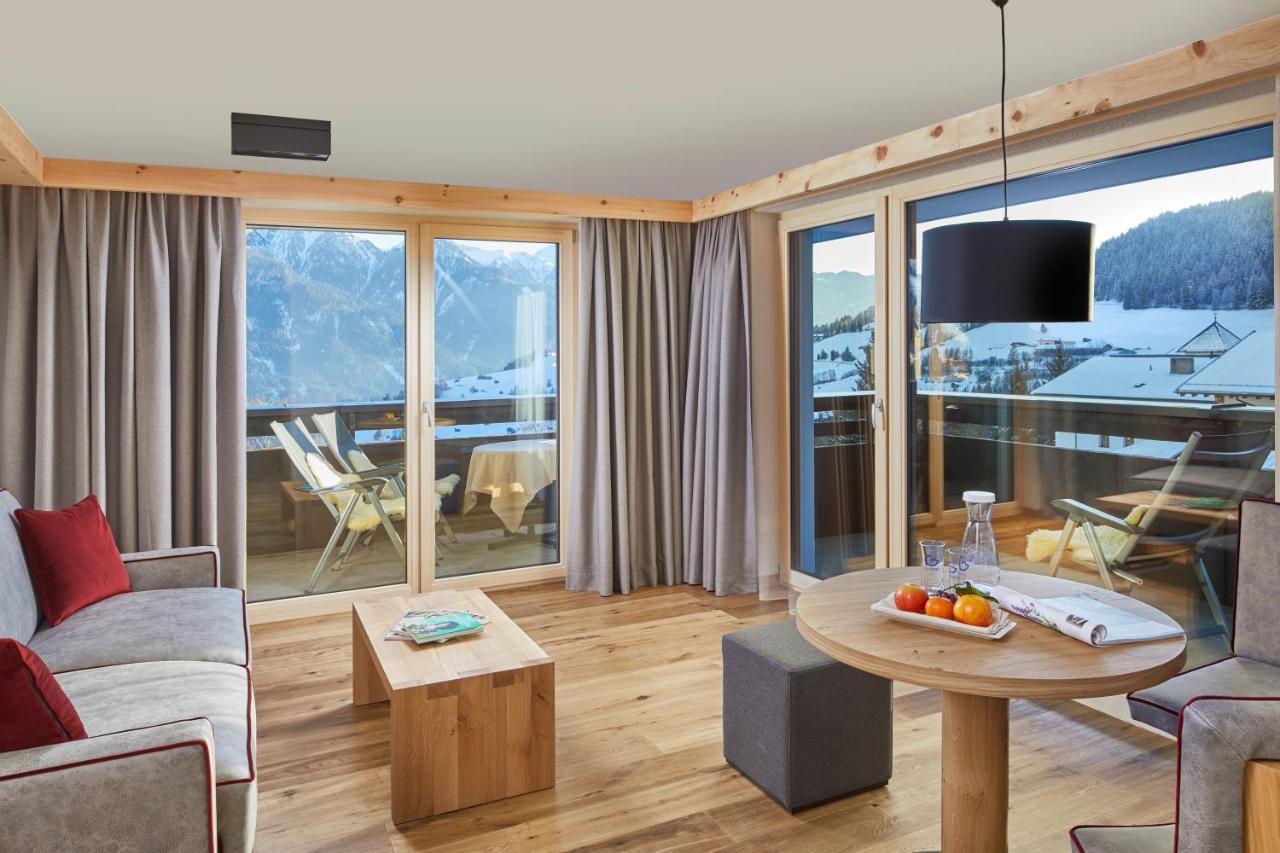 Hotel Tirol Fiss 4Sterne Superior Esterno foto