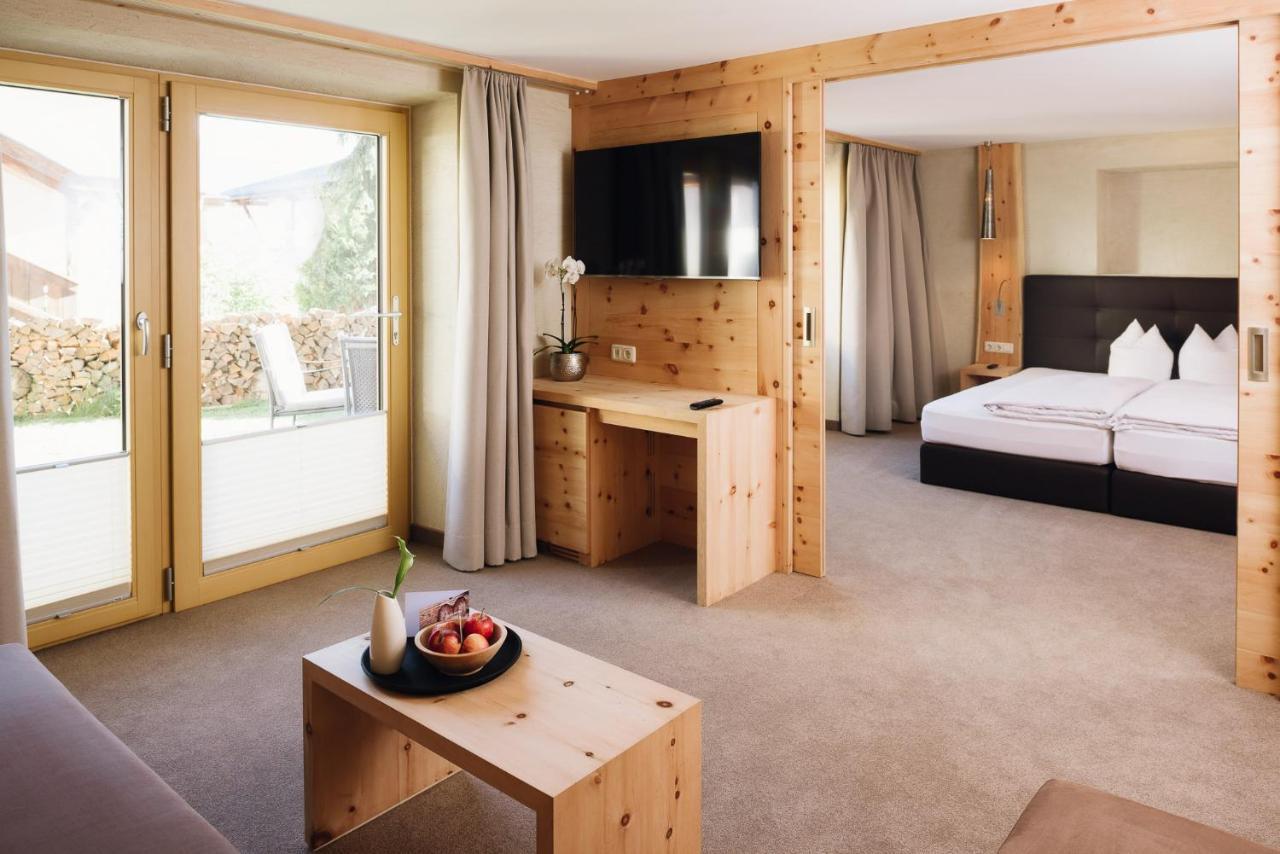 Hotel Tirol Fiss 4Sterne Superior Esterno foto