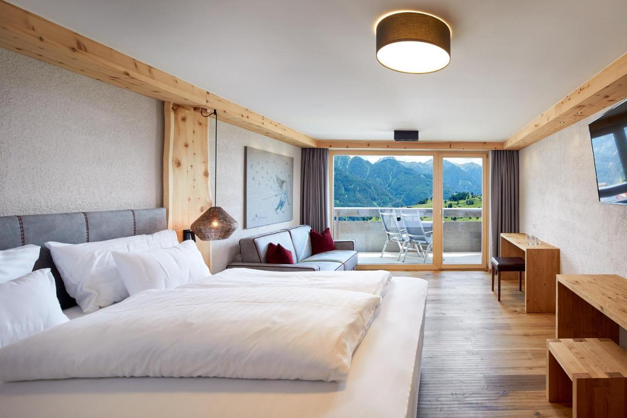 Hotel Tirol Fiss 4Sterne Superior Esterno foto