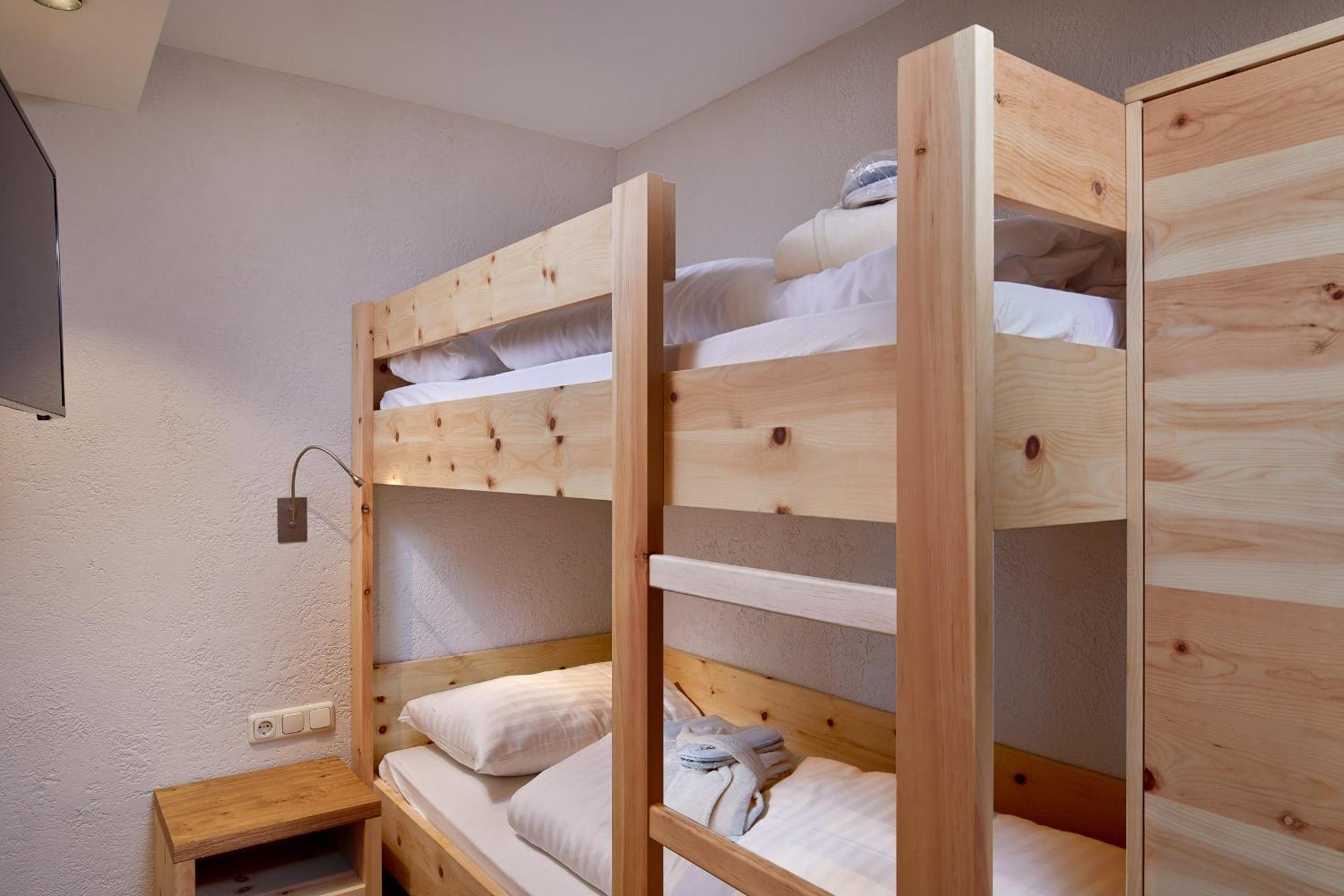 Hotel Tirol Fiss 4Sterne Superior Esterno foto